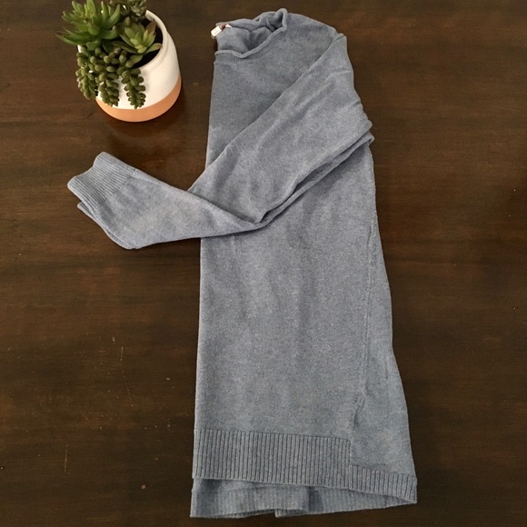Gap Blue Sweater- size XS - Picture 1 of 7